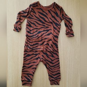 NEW Gap organic animal set 6-12 mos